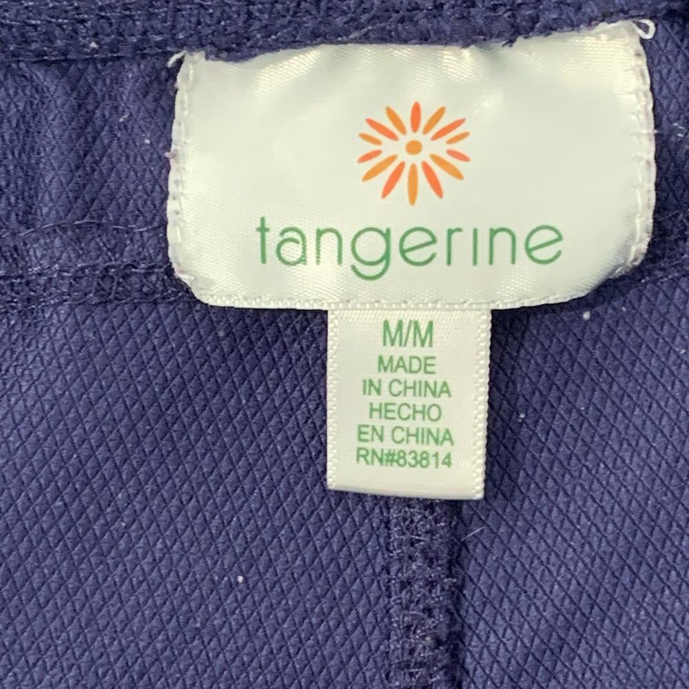 Tangerine Navy Blue Athletic Shorts
Zipper Pockets & Rolled Cuffs Size Medium - Picture 6 of 12